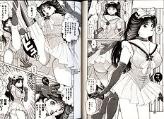GIRLS & MINISKIRTS